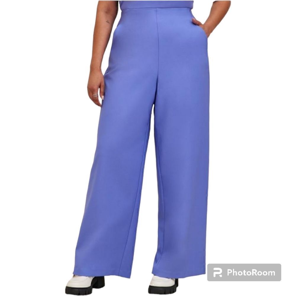 6R 30W Torrid Blue Wide Leg Pull On Pant Crepe High Rise Sleek Front Stretch Hid